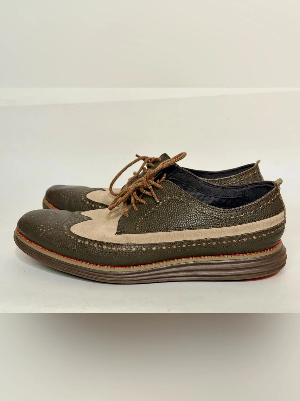 COLE HAAN Men’s 9.5 OriginalGrand Short Wingtip Oxford Men's Brown Dress Shoes